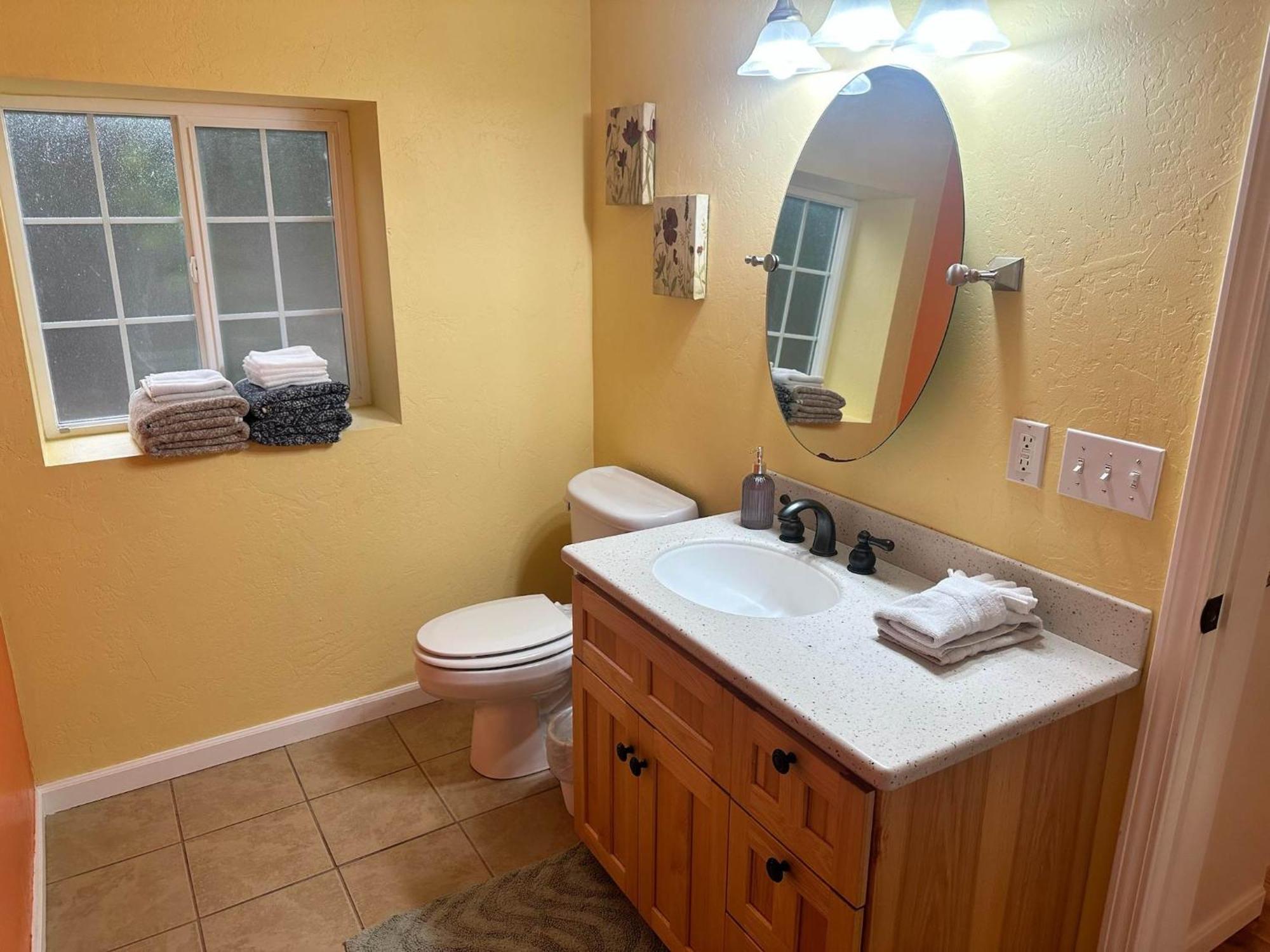 Medford Home And 2 Condos With Pool Exterior photo